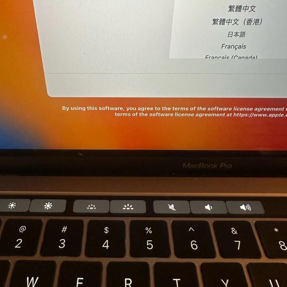 2019 Apple MacBook Pro Space Gray Laptop - Space Gray 13 inch